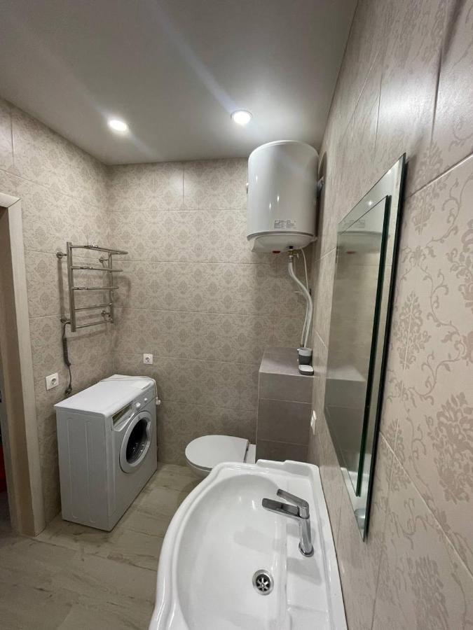 Apartment подобово жк центральний вул.нове шосе, 8а