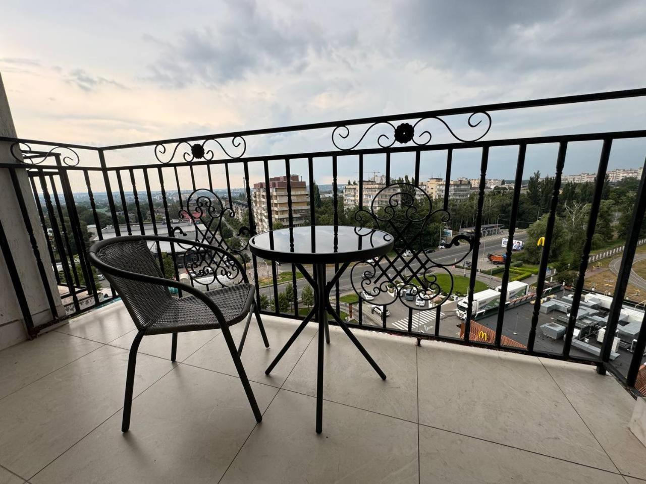 Apartment подобово жк центральний вул.нове шосе, 8а Bucha